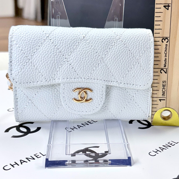 Chanel White GWP Luxury CC Logo Wallet Coin Purse Gold Hardware Cosmetic Bag - Picture 10 of 10